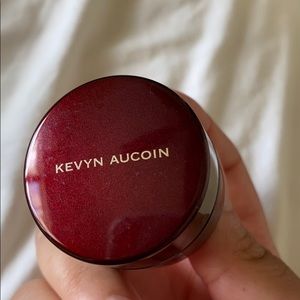Kevyn Aucoin sensual skin enhancer Sx11